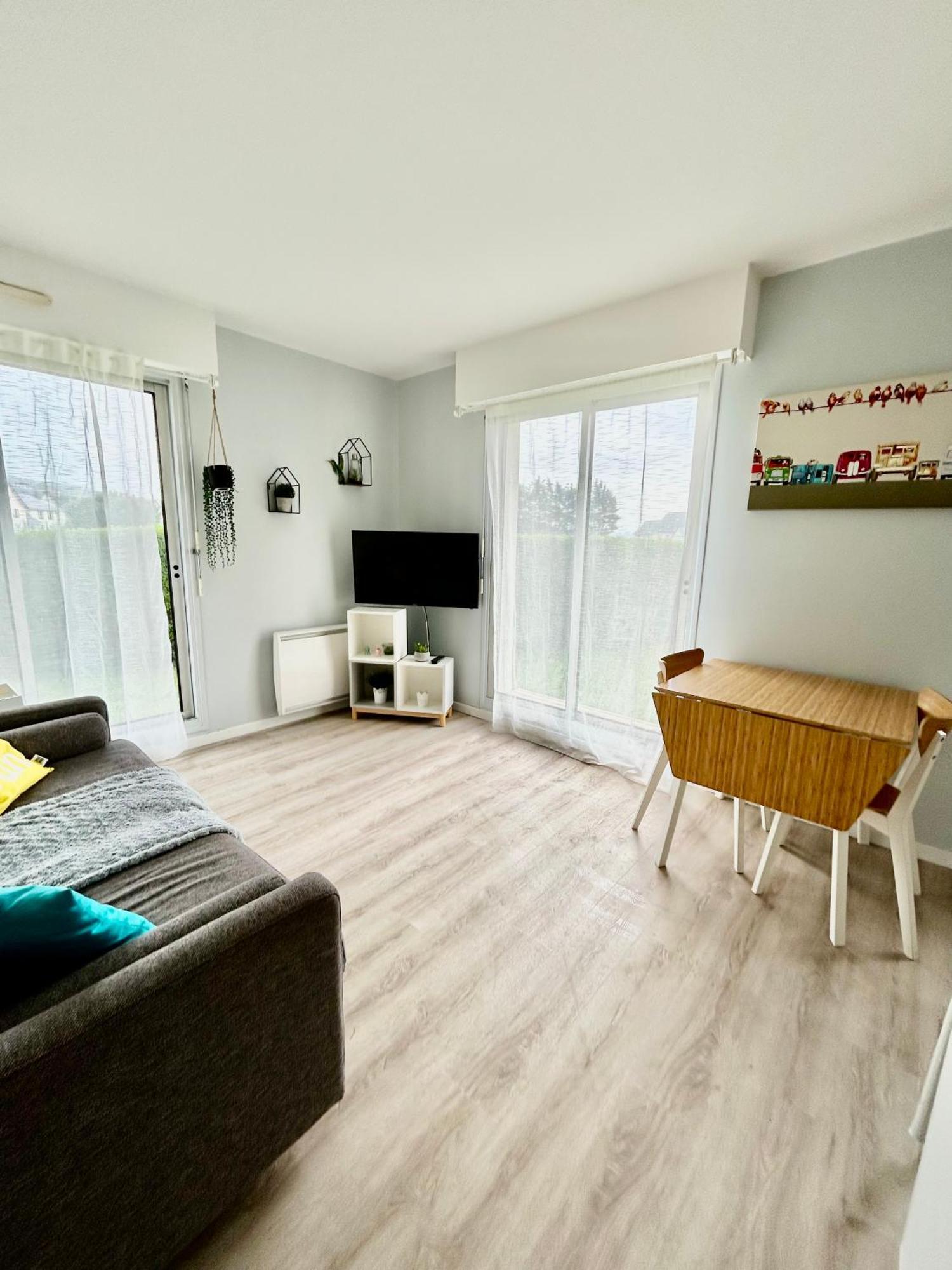 Superbe Appartement Avec Jardin Ensoleille Blonville-sur-Mer Exteriér fotografie
