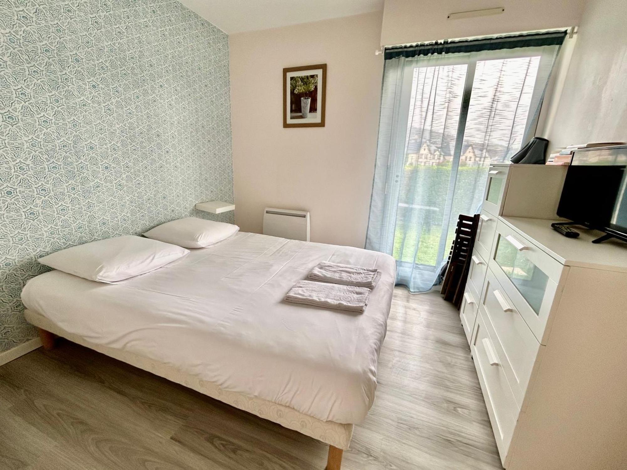 Superbe Appartement Avec Jardin Ensoleille Blonville-sur-Mer Exteriér fotografie